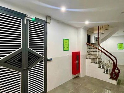  nhà đẹp cầu giấy  - ccmn lô góc , thang máy, phun phòng khép kín , dòng tiền đỉnh cao 53m2 7t  2