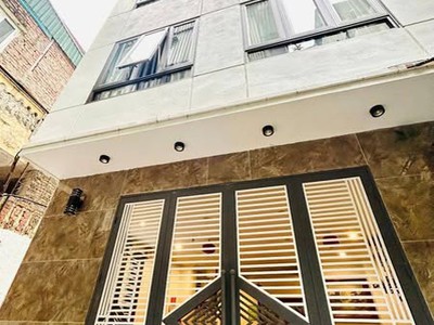 nhà đẹp cầu giấy  - ccmn lô góc , thang máy, phun phòng khép kín , dòng tiền đỉnh cao 53m2 7t  0