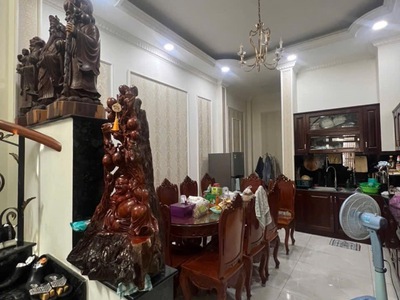 Siêu phẩm 3 tầng an dương vương 1