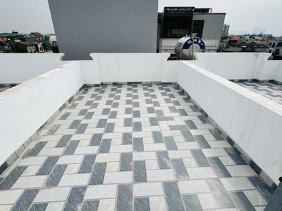 Bán nhà thạch bàn, cổ linh 62m x 5t cách 5m ra đường oto tránh, ở luôn chỉ 5 tỷ 2 còn tl. 4