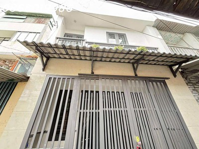 Nhà 1trệt 1lầu, hẻm thông đường man thiện và đường 385  3.x tỷ 3