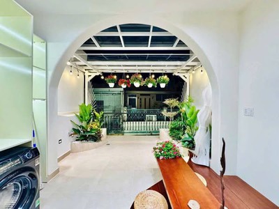Nhà hẻm ôtô 6m đường lê tự tài quận phú nhuận phường 4. 1