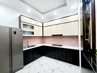 Tt hai bà trưng, nhà đẹp dân xây, ngõ nông gần phố, 45m - 5 tầng hơn 7 tỷ 1