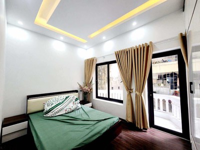Tt hai bà trưng, nhà đẹp dân xây, ngõ nông gần phố, 45m - 5 tầng hơn 7 tỷ 2