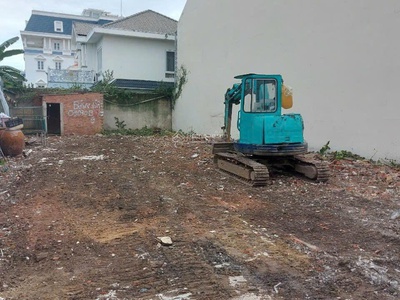 Rất cần tiền bán đất chia tài sản-bán lô đất đường số 1 q2-dt:12 30  320m -vuông vức-giá 43 tỷ 0