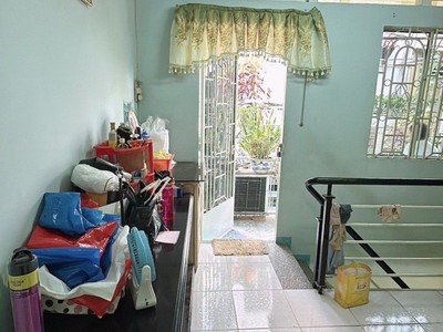 Nhà đường phạm văn bạch, gần mặt tiền, hẻm ngay nhà 3m, gần 30m2, 2 tầng  2pn, hoàn công đủ, tặng 4
