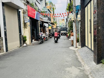 Khu phân lô bàu cát   dt khủng 132m    hẻm nhựa 8m thông   chỉ 13tỷ778 0