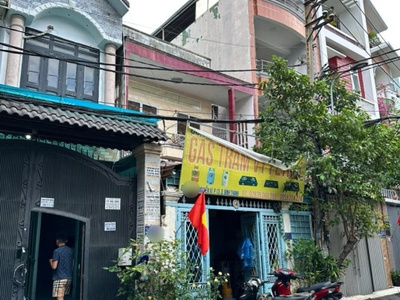 Bán gấp -hẻm 10m- nguyễn xí, bt - 100m2   5x20   - 2 tầng -3 pn - tiện xây mới - vpct- chdv 0