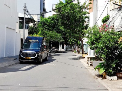Bán nhà 2 tầng, 80m , 4pn, 4wc, an khánh, q.2 - 9.35  tỷ 4