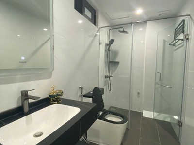 Bán nhà ngọc thụy   long biên  47m  x 6 tầng   lô góc   thang máy   full nội thất   ô tô vào nhà 3