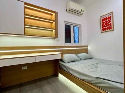 Chính chủ cần bán căn hộ tập thể gần đường Trần Khát Chân 4