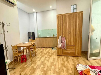 Bán nhà hxh nguyển hữu cảnh, p22, bình thạnh, 82m2, 3 tầng, nở hậu. mới 2