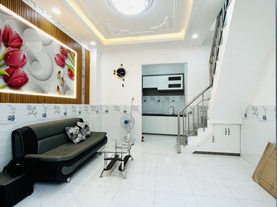 Nhà 2 tầng, hẻm bagac, trung tâm hành chính, sổ hồng riêng, không quy hoạch,  2,7 tỷ 1