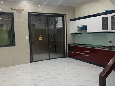 Nguyên căn 6 phòng ngủ cho thuê tại Vinhomes Marina  giá chỉ 20 triệu 5