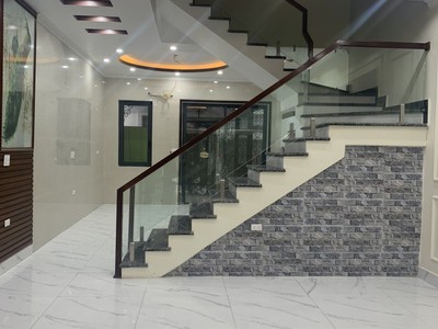 Cho thuê sàn tầng 1 80m2 tại Vinhomes Marina 0