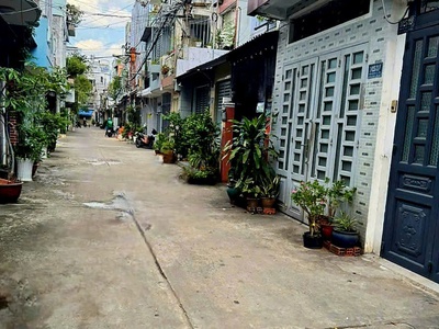 Cmt8   76m2   ngang khủng 5.4m   gần ngã tư 7 hiền   chỉ 9.x tỷ 0