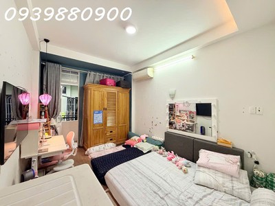 Nhà 3 tầng hẻm nhựa nguyễn văn đậu. 3