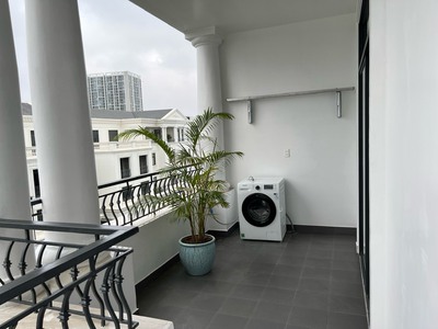 Cho thuê căn hộ Vinhomes Cầu Rào 2, 2 p.ngủ, DT: 80m2. 2