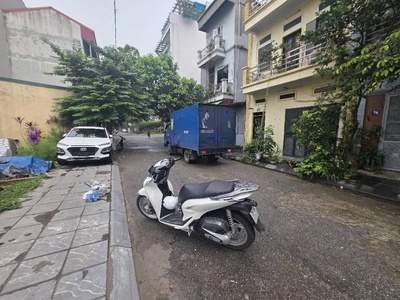 Thượng thanh,long biên 14tỷ 75m đất,mặt tiền 6m,vỉa hè kinh doanh 1