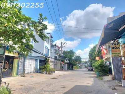 Bán lô góc 2 mặt tiền số 175   đường 2, phường tăng nhơn phú b, 5.5 tỷ 2