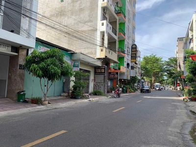 Bán lô đất đẹp mặt tiền phan huy chú 91m2  trục chính khu á chau 0