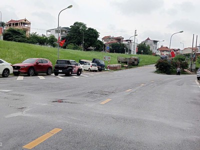 Bán biệt thự siêu nghỉ dưỡng ngọc thụy - khai sơn, long biên, hà nội, dt 267m, 4 tầng, mặt tiền 0
