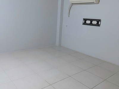Chính chủ cho thuê nhà mặt tiền hẻm xe tải - thành phố hồ chí minh 3