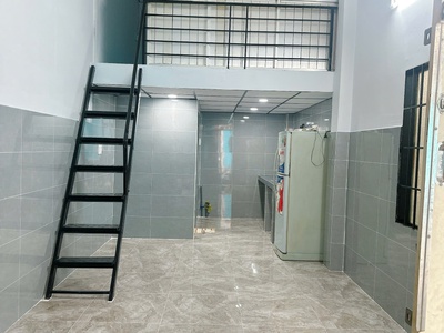Chính chủ cho thuê nhà mặt tiền hẻm xe tải - thành phố hồ chí minh 2