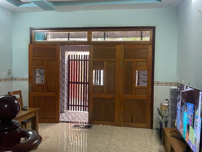 Bán nhà hẻm xe hơi 60m    huỳnh thị hai, quận 12   giá tốt 2