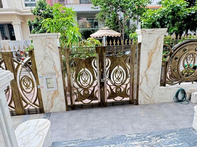 Bán biệt thự khu himlam quận 7, 200m2  hầm , 4 lầu siêu đẹp 62 tỳ 3