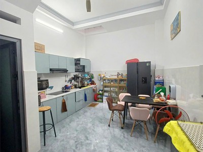 Phan văn trị, p5, gò vấp, đối diện emart, 62m2, hẻm xe hơi, 4 tầng, 7.8 tỷ 1