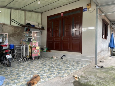 Chính chủ bán nhà cấp 4 197m2 giá chỉ 6,8 tỷ kề cổng chào bd 2