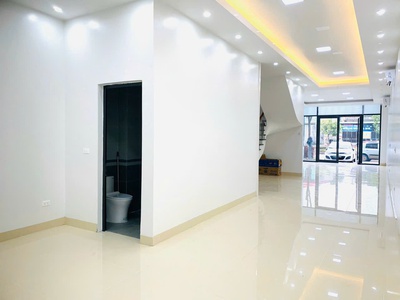 Chính chủ cho thuê nhà shophouse 5 tầng mặt đường nguyễn tất thành   kđt vạn cát, phường tích sơn, 3