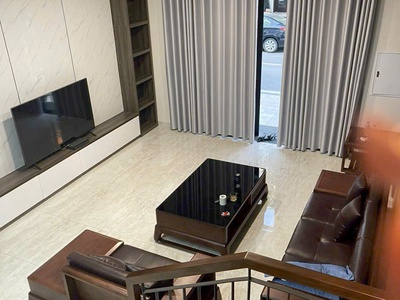 Cho thuê nguyên căn 4 phòng ngủ hiện đại tại Vinhomes Marina 2