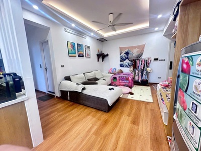 Cho thuê căn hộ chung cư 125d Minh Khai, 125m2, 3 ngủ 0