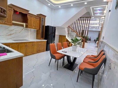 Đẳng cấp sang trọng thiết kế hiện đại diện tích khủng 4mx20m 2 lầu sân thượng 4