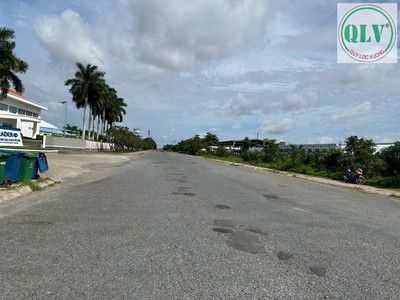 Bán đất công nghiệp diện tích 84.559m2 tại KCN Hòa Phú Vĩnh Long 1