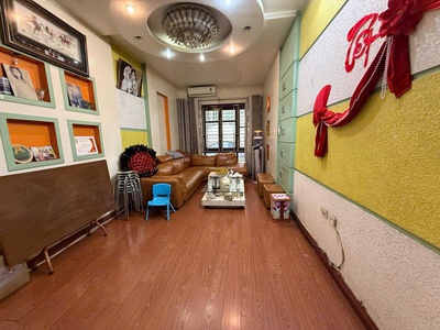 Nhà YÊN LÃNG   ĐỐNG ĐA   50M2   Ô TÔ TRÁNH   Ngõ thông   Kinh doanh đỉnh 1