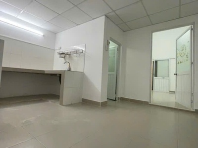 56.6m2 - Giá 3.68 tỷ -  2PN - Hẻm Huỳnh Tấn Phát, Q7 4