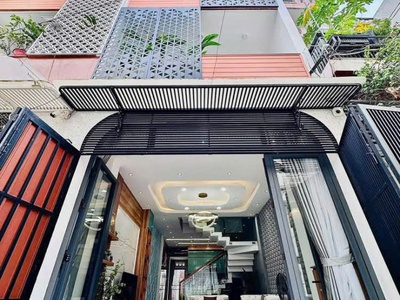 Bán Nhà Mới Xây, Đẹp, Ngang 4.2m, Âu Dương Lân, Quận 8, Nhỉnh 6 Tỷ 1