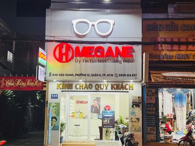 Sang nhượng cửa hàng mắt kinh kinh doanh hơn 1 năm 0