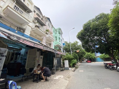 Bán nhà mặt tiền 4 tầng 4 20m, đường 12m, cao lỗ, quận 8 - khu vip bàn cờ - giá tốt 13.5 tỷ 1