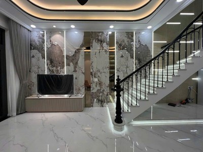 BÁN NHÀ 1 TRỆT 2 LẦU Vị TRÍ đẹp, thoáng mát, giá cực tốt 2