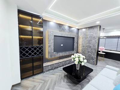 Siêu phẩm nhà 5 tầng thang máy - ngõ gần ô tô tránh - nguyễn đức cảnh - giá  8.1 tỷ 0