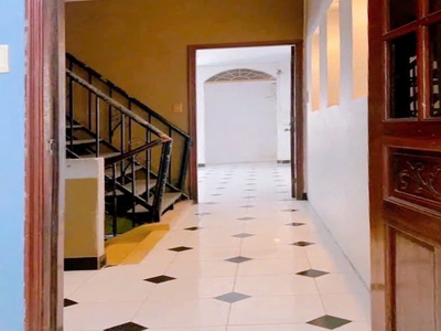Bán nhà quận phú nhuận   huỳnh văn bánh    sổ vuông 4.5 x 13 m   3 tầng - giá 18 tỷ 1