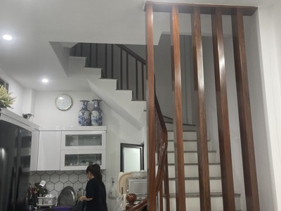 Nhà xuân đỉnh 5t mt 4m oto đỗ cổng full nội thất 8.9t ở ngay 2