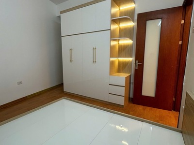 Bán căn hộ 2pn   view thoáng, giá yêu thương tại kđt resco cổ nhuế 4