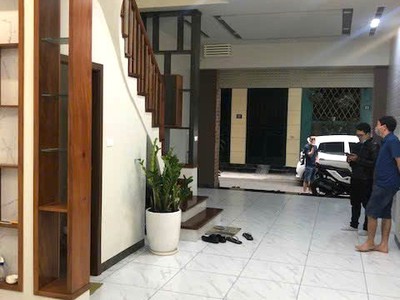 Cho thuê nr, doãn kế thiện, cầu giấy, 50m2 x 5t, oto tránh vỉa hè, kd vp, nhà mới, 20tr 2