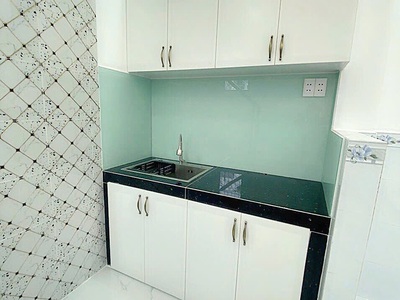 Nhà góc 2 tầng hxh âu dương lân p3q8. giá 3,58 tỷ tl 3