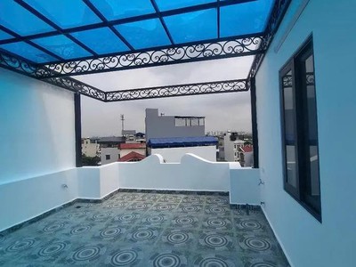 Bán nhà phường thạch bàn 35m2 6 tầng thang máy, ô tô tránh, dừng đỗ 9.x tỷ 4